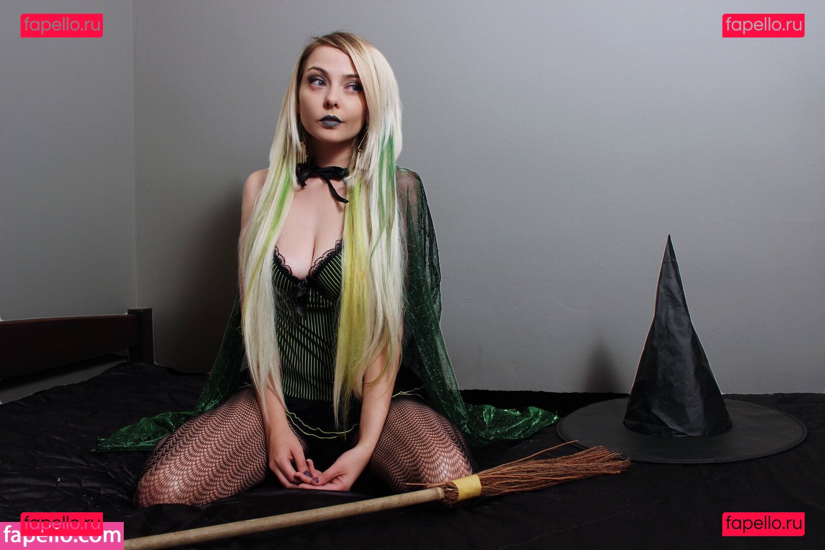 Hannah Bloodbunny / slightly_bitter / sweetbunnyblood Onlyfans Photo Gallery 