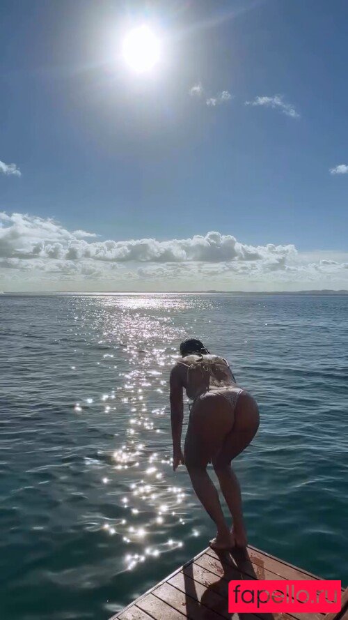 Ivete Sangalo Nude Onlyfans Photo 39