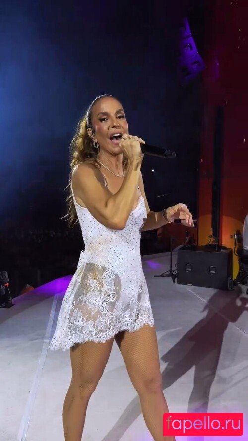 Ivete Sangalo Nude Onlyfans Photo 26