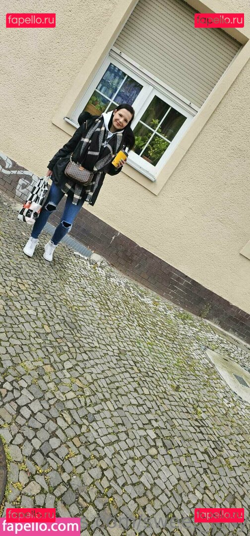 sweet_lollypopgirl / sweet_lollypopgirl2022 Onlyfans Photo Gallery 