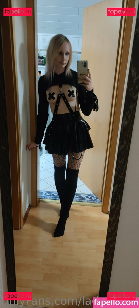 lady.elvendoll / ladyelvendoll Onlyfans Photo Gallery 