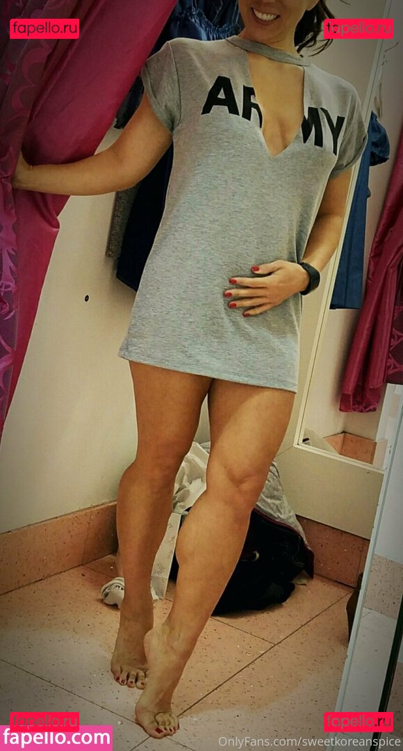 sjpye79 / sweetkoreanspice Onlyfans Photo Gallery 