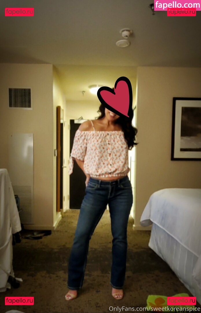 sjpye79 / sweetkoreanspice Onlyfans Photo Gallery 