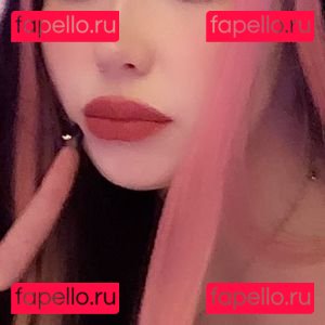 egrlfriend / sinnnsro Onlyfans Photo Gallery 