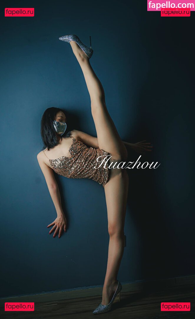 715889884 / huazhou111 / jitz1111 Onlyfans Photo Gallery 