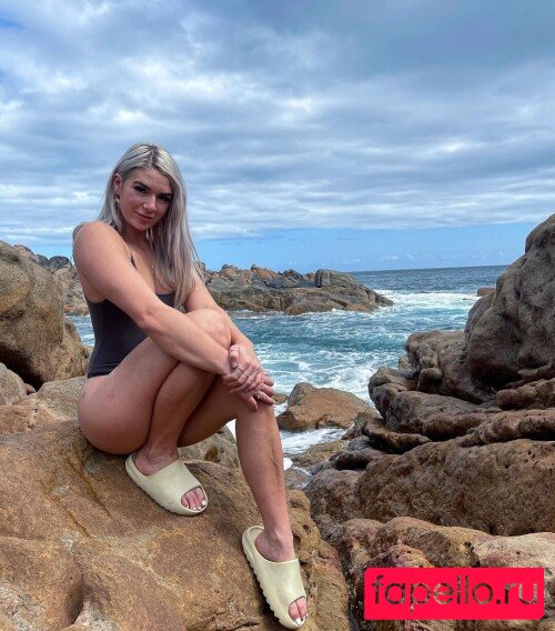 Nikita Simpson Nude Onlyfans Photo 14