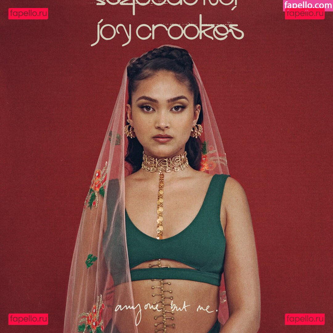Joy Crookes / joycrookes / veronicaxbee Onlyfans Photo Gallery 