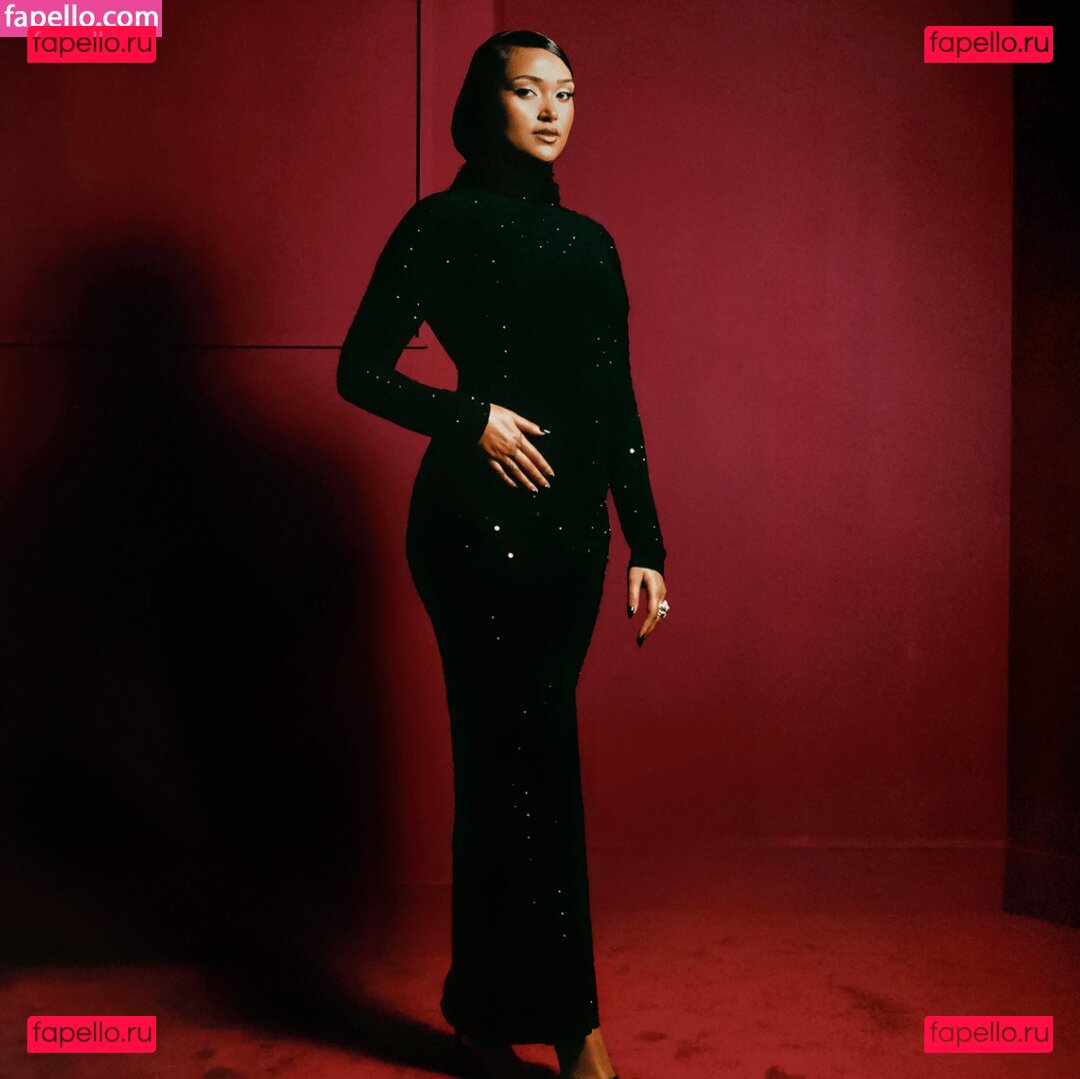 Joy Crookes / joycrookes / veronicaxbee Onlyfans Photo Gallery 