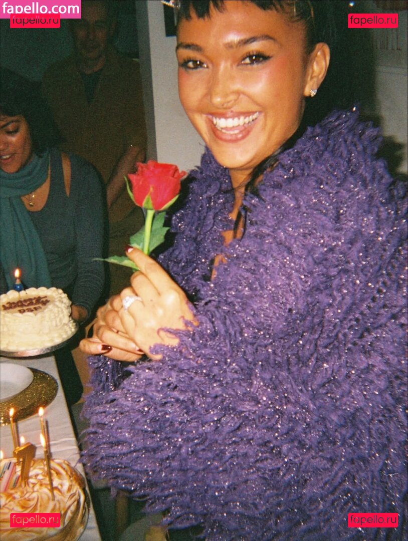 Joy Crookes / joycrookes / veronicaxbee Onlyfans Photo Gallery 