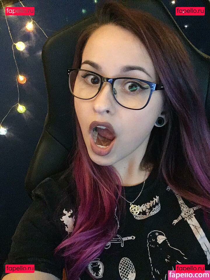 Wanjin / wanjingaming / wanjinirl Onlyfans Photo Gallery 