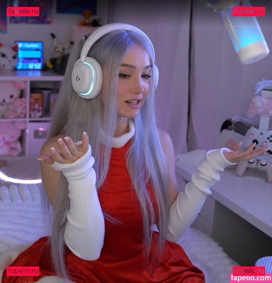 BluTube / Blukitsune9 / Orchidsandhoney / therealroyalblu Onlyfans Photo Gallery 