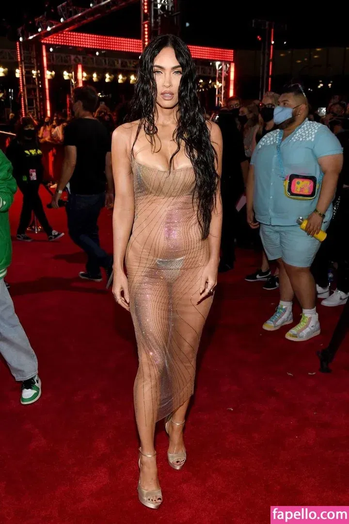 Megan Fox Onlyfans Photo Gallery 