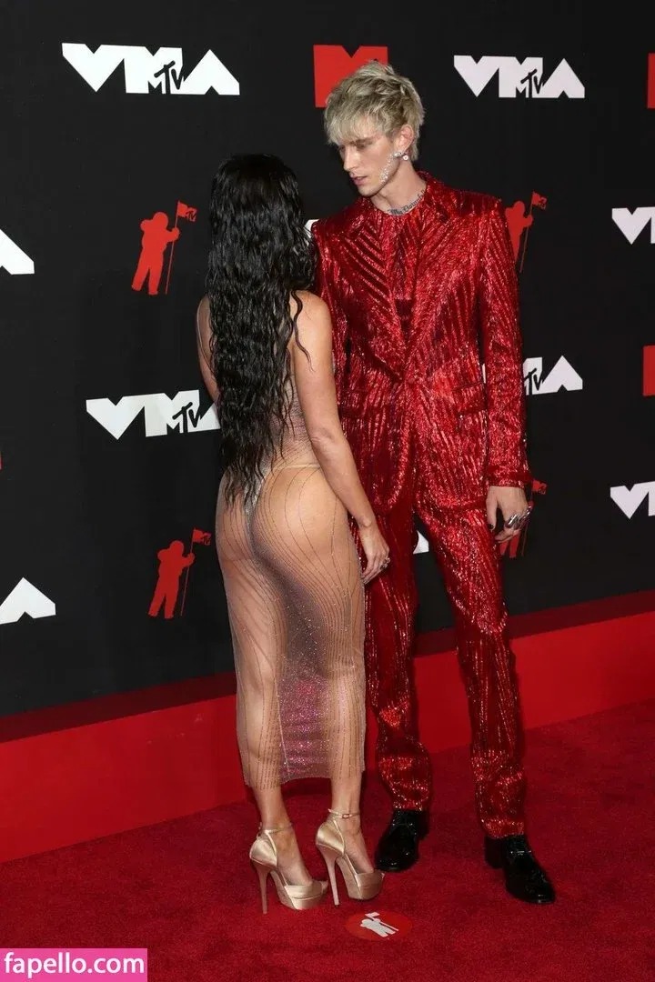 Megan Fox Onlyfans Photo Gallery 