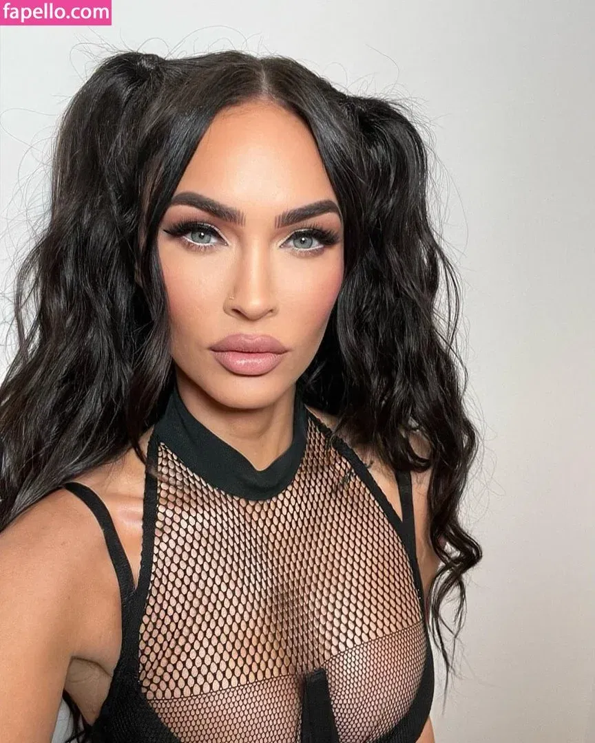 Megan Fox Onlyfans Photo Gallery 