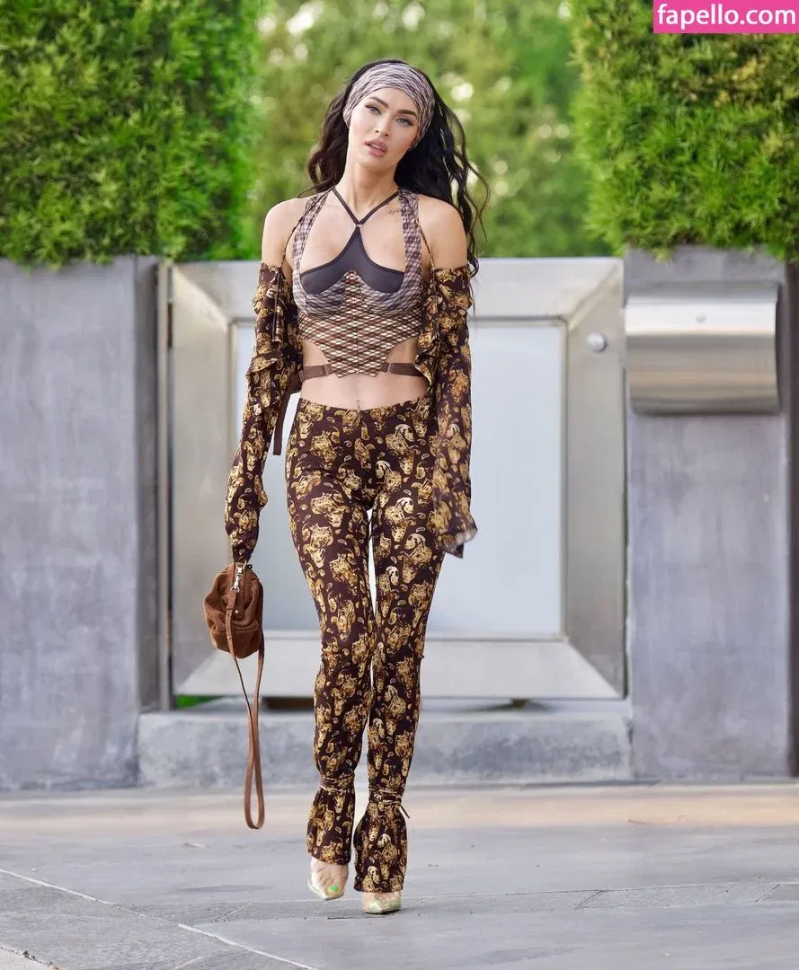 Megan Fox Onlyfans Photo Gallery 