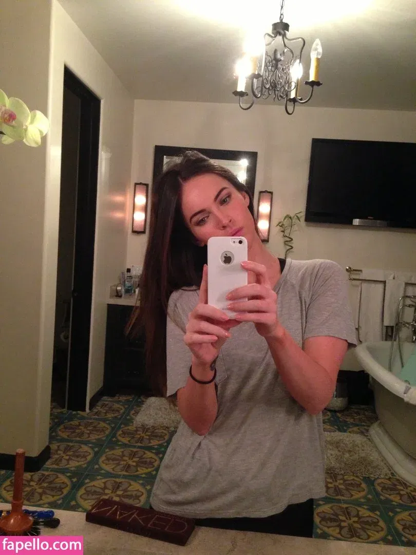 Megan Fox Onlyfans Photo Gallery 