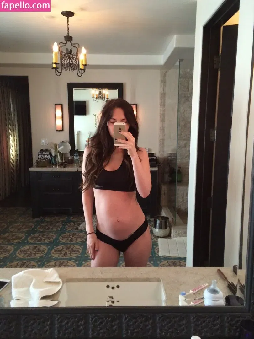 Megan Fox Onlyfans Photo Gallery 