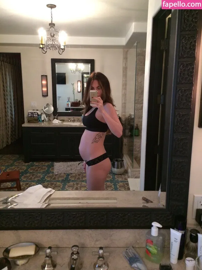 Megan Fox Onlyfans Photo Gallery 