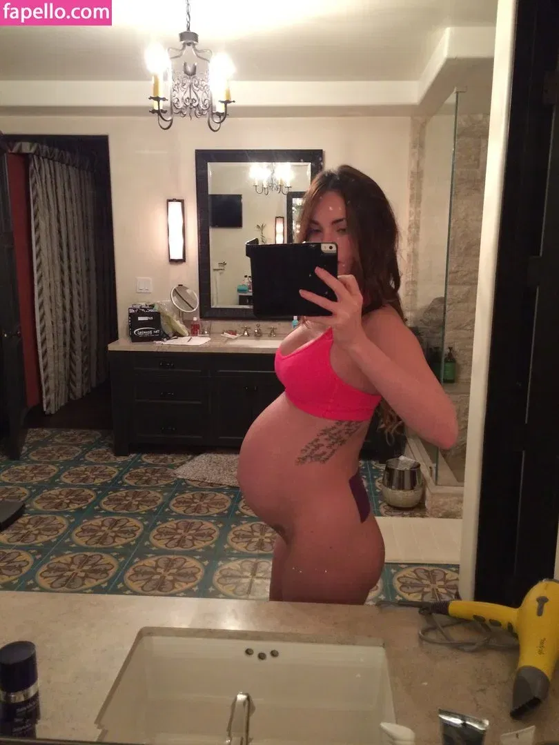 Megan Fox Onlyfans Photo Gallery 