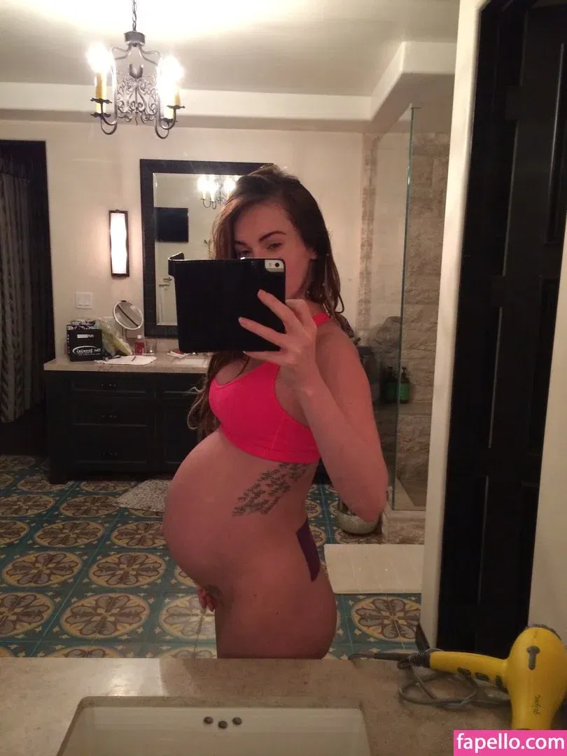 Megan Fox Onlyfans Photo Gallery 