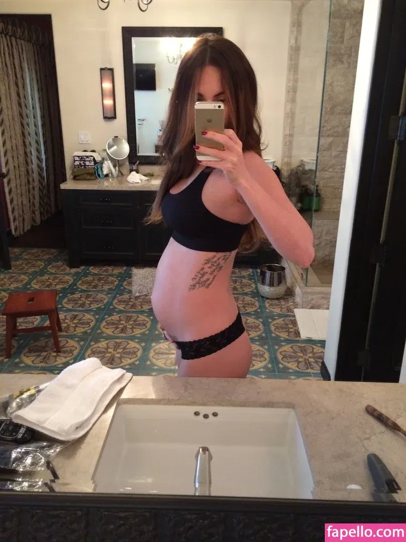 Megan Fox Onlyfans Photo Gallery 