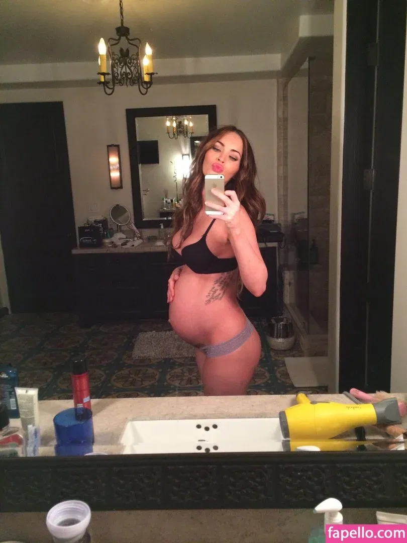 Megan Fox Onlyfans Photo Gallery 