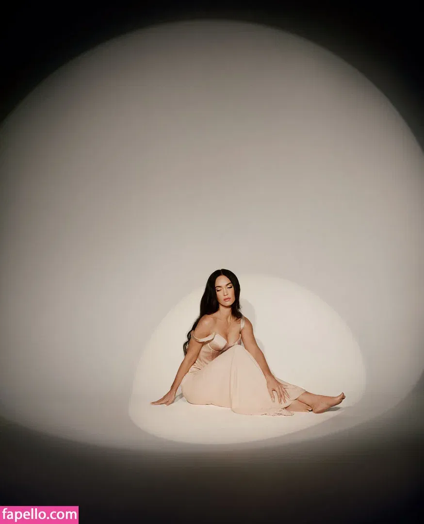 Megan Fox Onlyfans Photo Gallery 