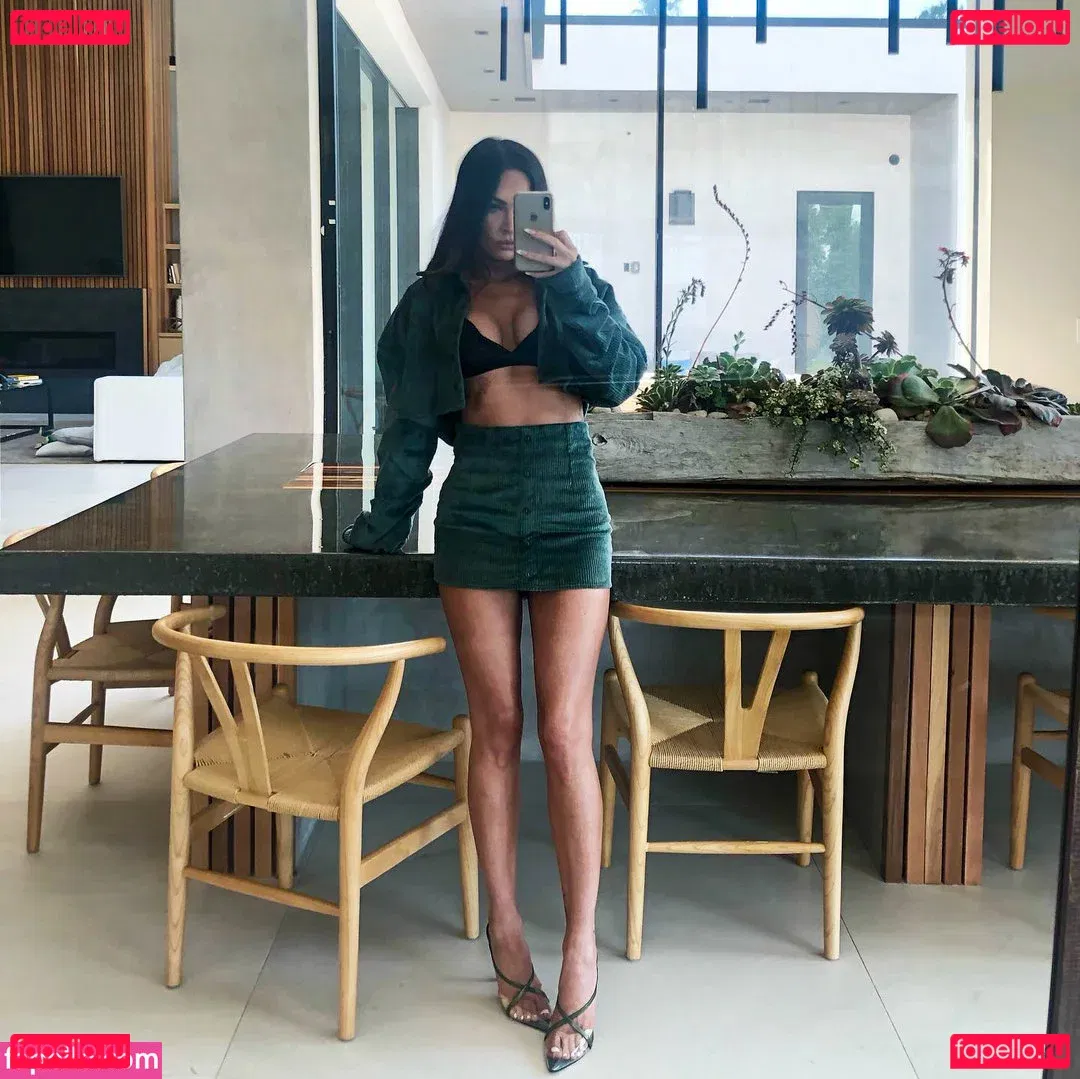 Megan Fox Onlyfans Photo Gallery 