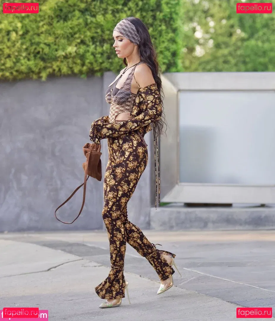 Megan Fox Onlyfans Photo Gallery 