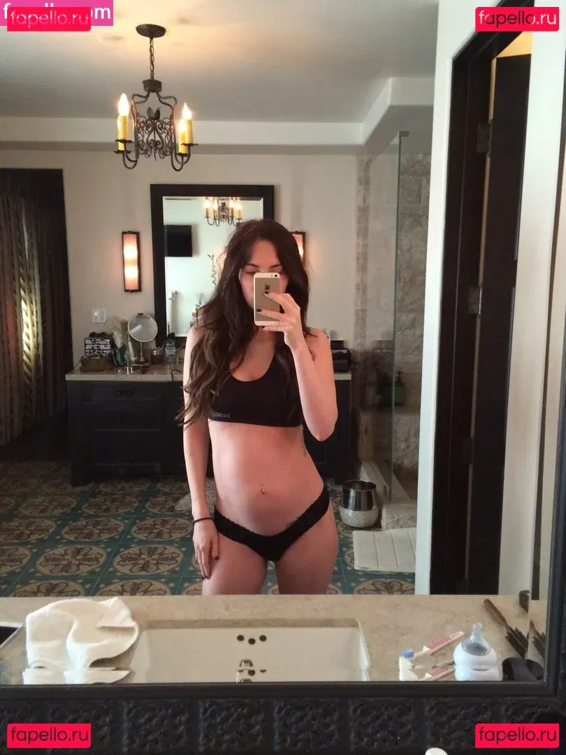 Megan Fox Onlyfans Photo Gallery 