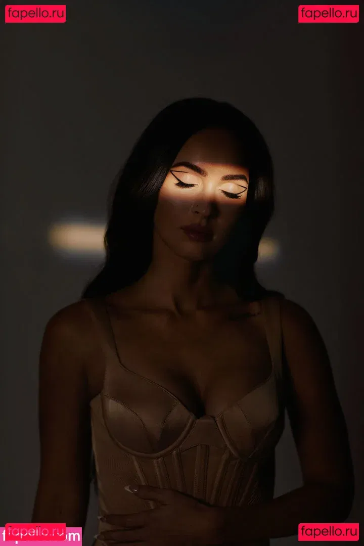 Megan Fox Onlyfans Photo Gallery 