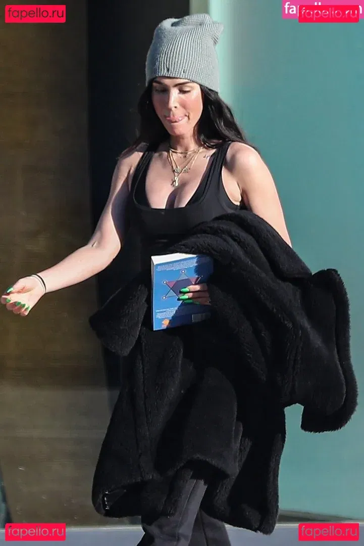 Megan Fox Onlyfans Photo Gallery 