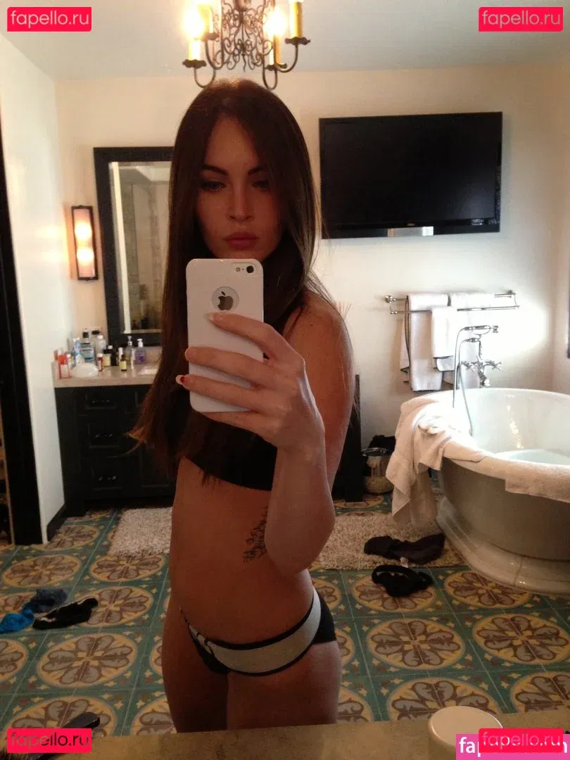 Megan Fox Onlyfans Photo Gallery 