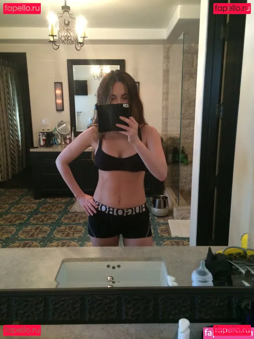 Megan Fox Onlyfans Photo Gallery 