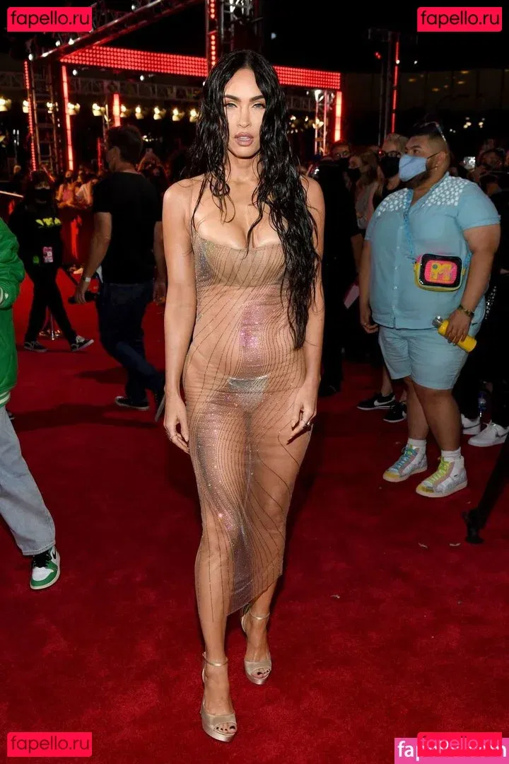 Megan Fox Onlyfans Photo Gallery 