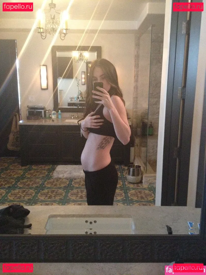 Megan Fox Onlyfans Photo Gallery 