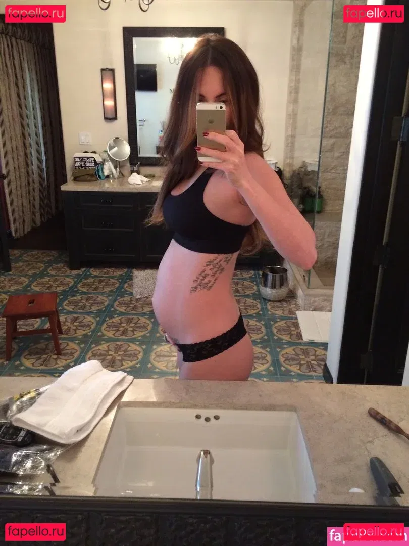 Megan Fox Onlyfans Photo Gallery 