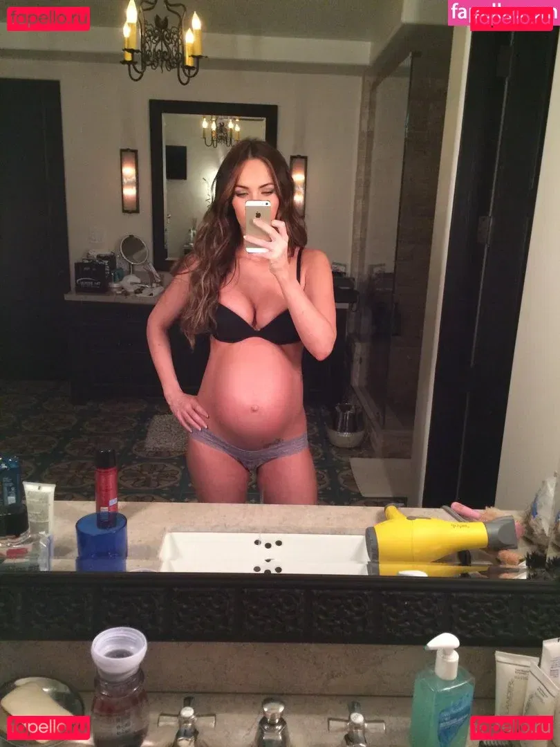 Megan Fox Onlyfans Photo Gallery 