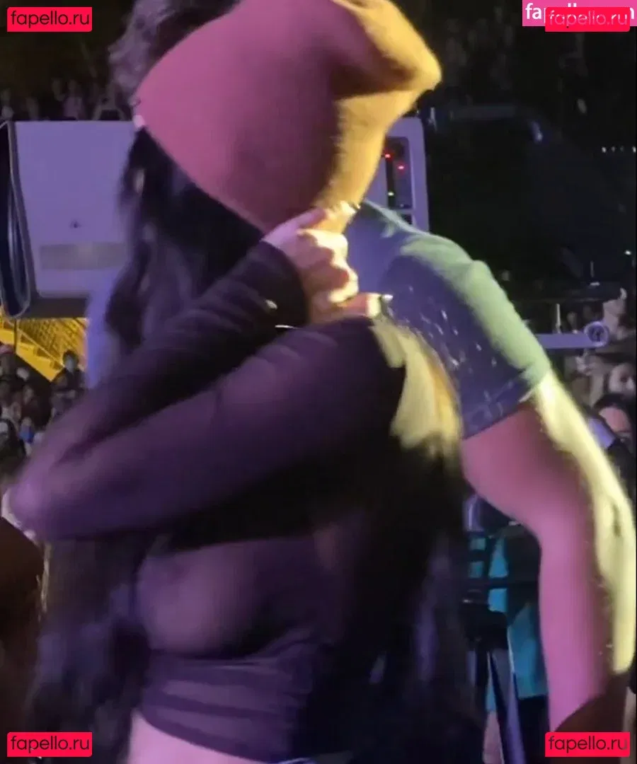 Megan Fox Onlyfans Photo Gallery 