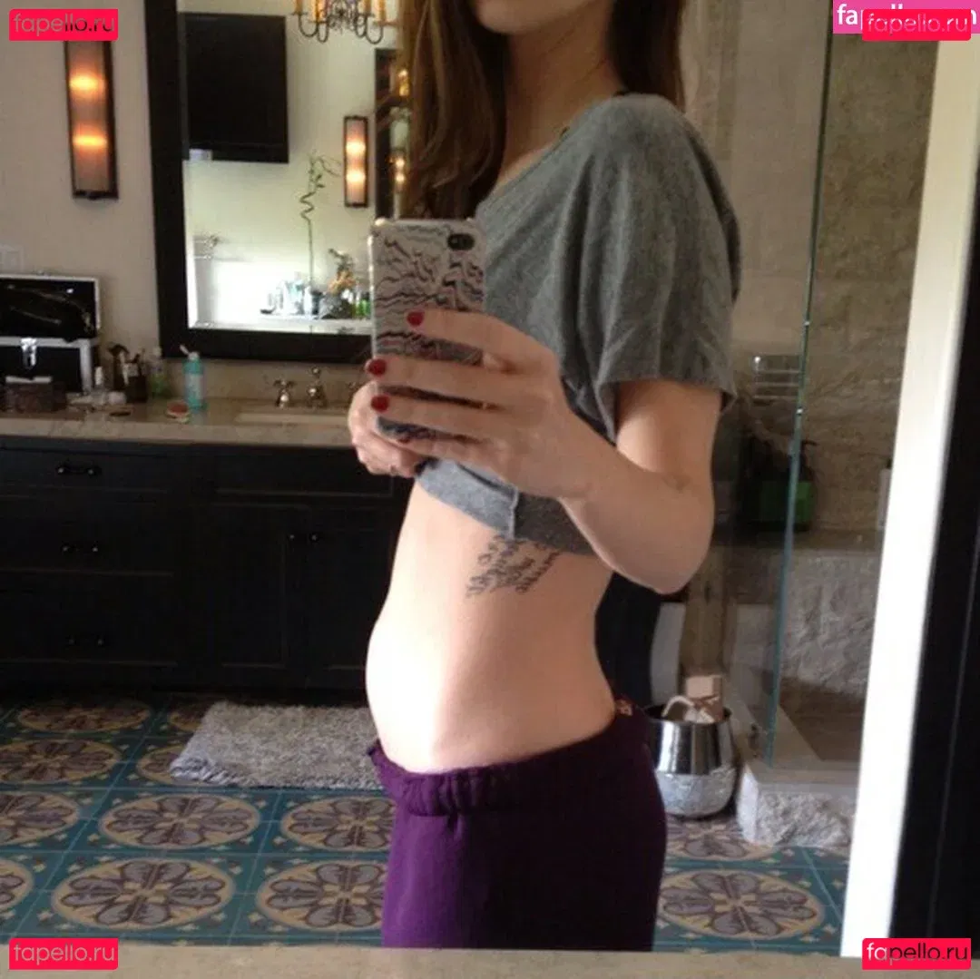 Megan Fox Onlyfans Photo Gallery 