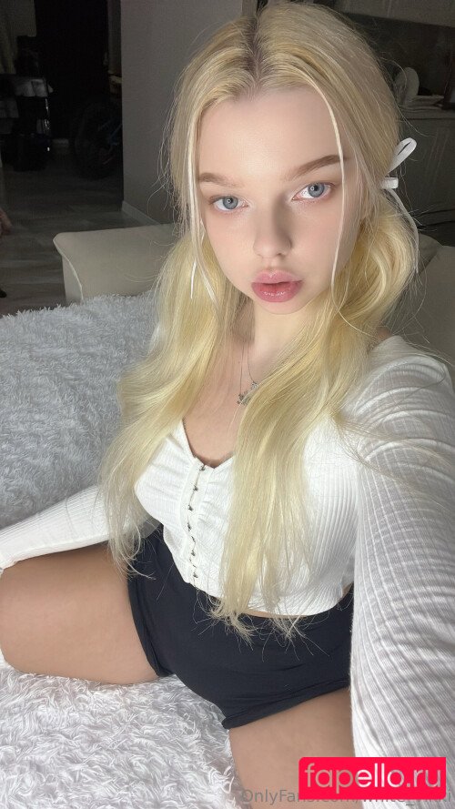 white_vikki Nude Onlyfans Photo 24