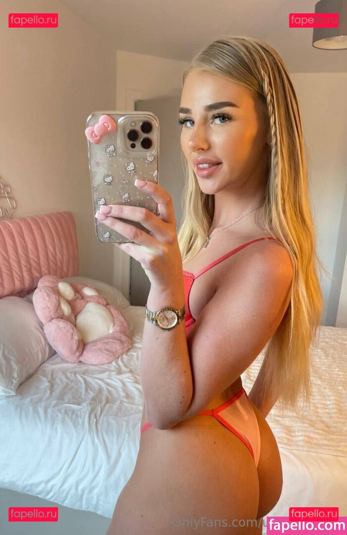 justabigail / justabigails Onlyfans Photo Gallery 
