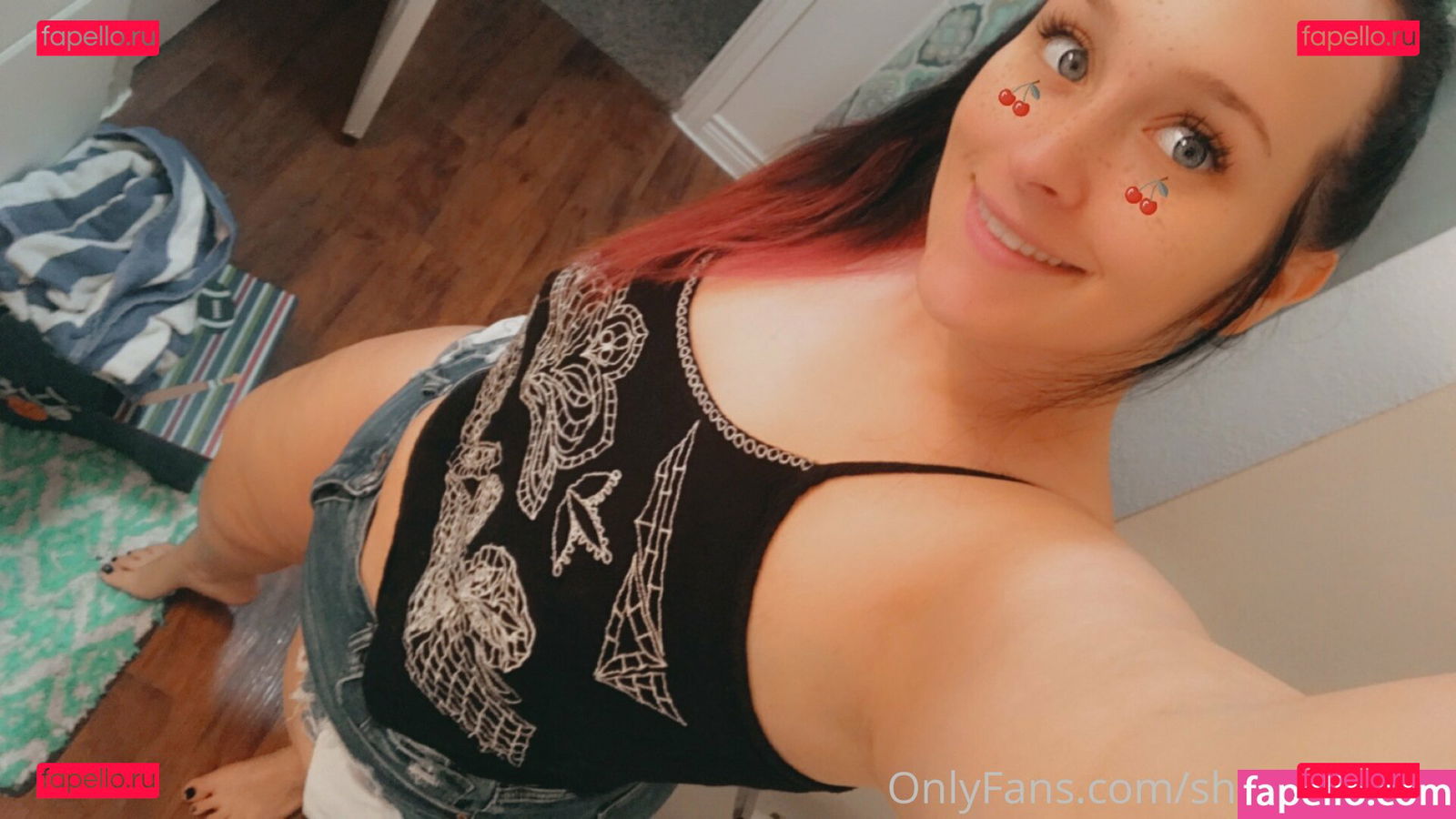 bignsmalllovethemall / shellycream Onlyfans Photo Gallery 