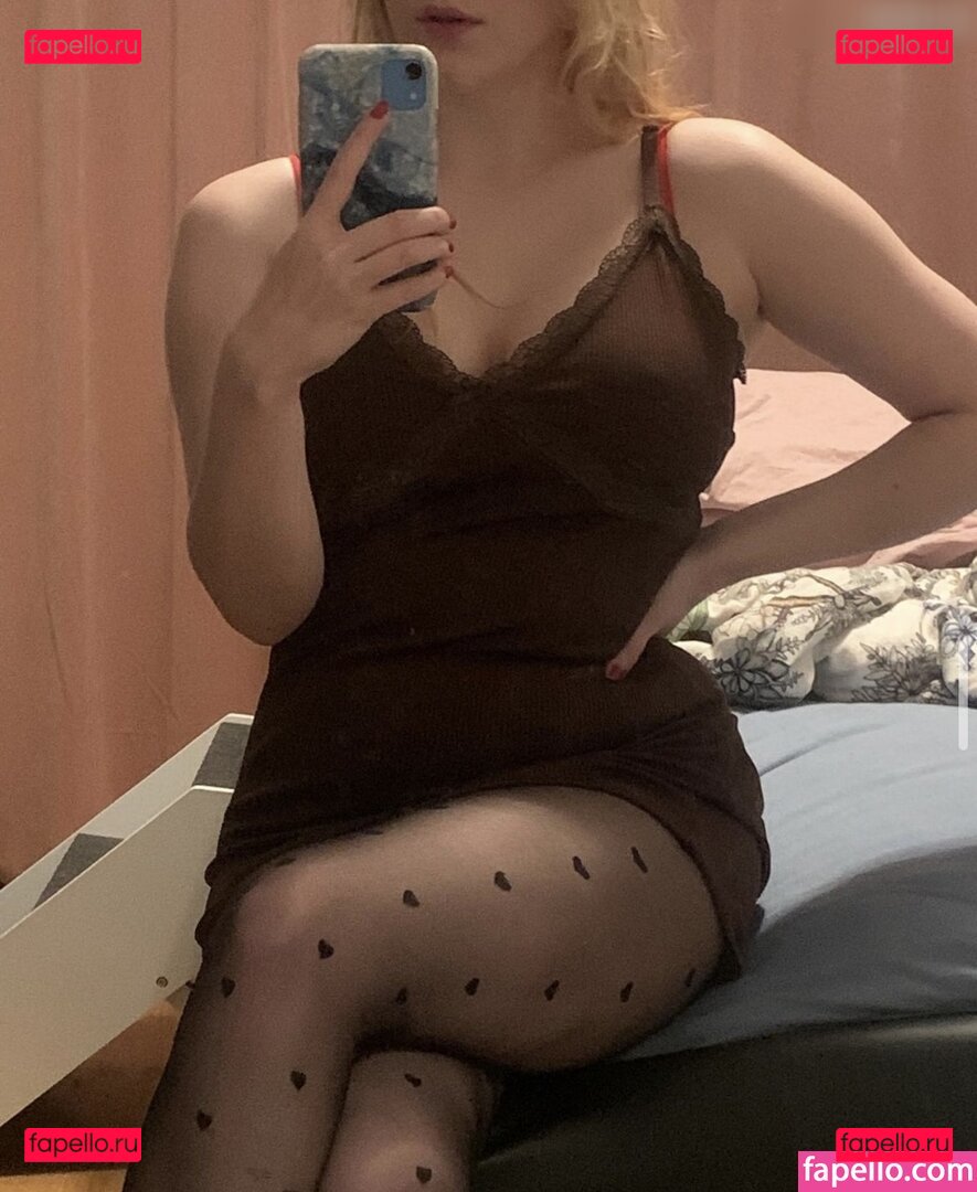 Amadani / Playfull.in.pink / https: Onlyfans Photo Gallery 