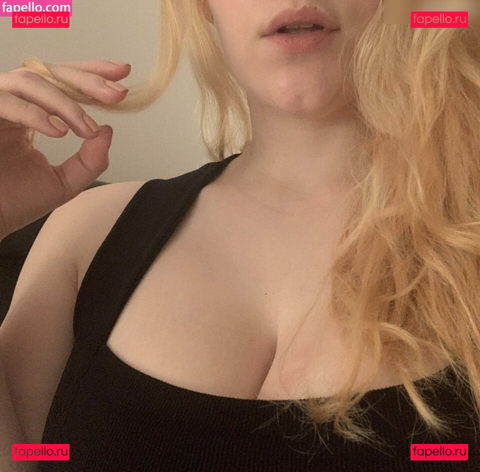 Amadani / Playfull.in.pink / https: Onlyfans Photo Gallery 