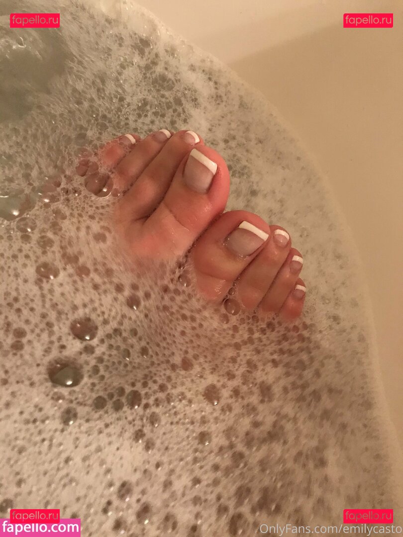 emilycasto / emilycasto_ Onlyfans Photo Gallery 