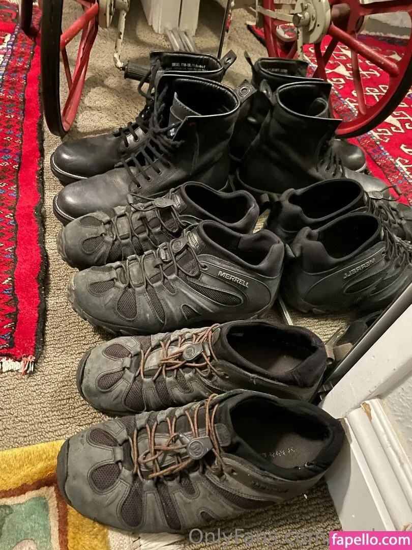 pupkurt Onlyfans Photo Gallery 