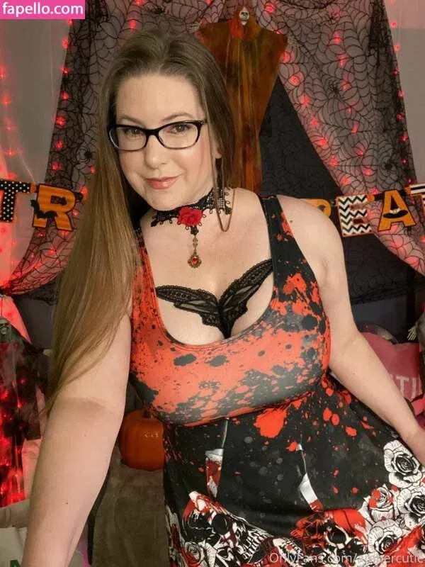 AmberCutie Onlyfans Photo Gallery 