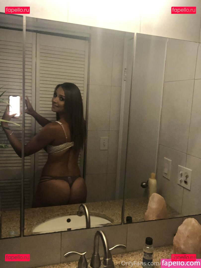 BleuHavana / Havana Bleu / havanableu / havanableufanpage Onlyfans Photo Gallery 