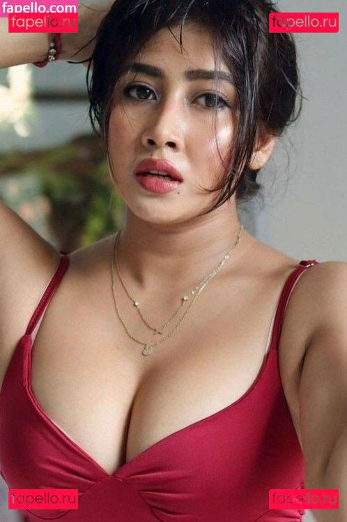 Sofia Ansari / sofia.ansari / sofia9__offcial / sofia9__official Onlyfans Photo Gallery 